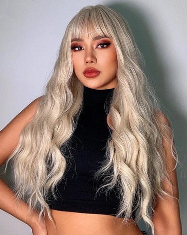 Perruque blonde longue ondulée