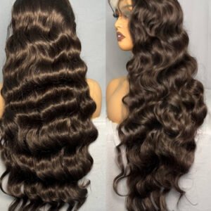 Perruque longue ondulée