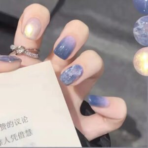Vernis à ongles holographique