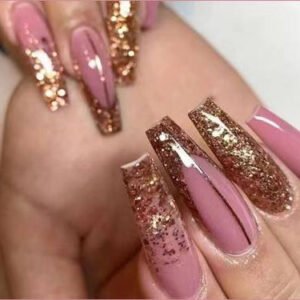 Ongles en gel scintillants